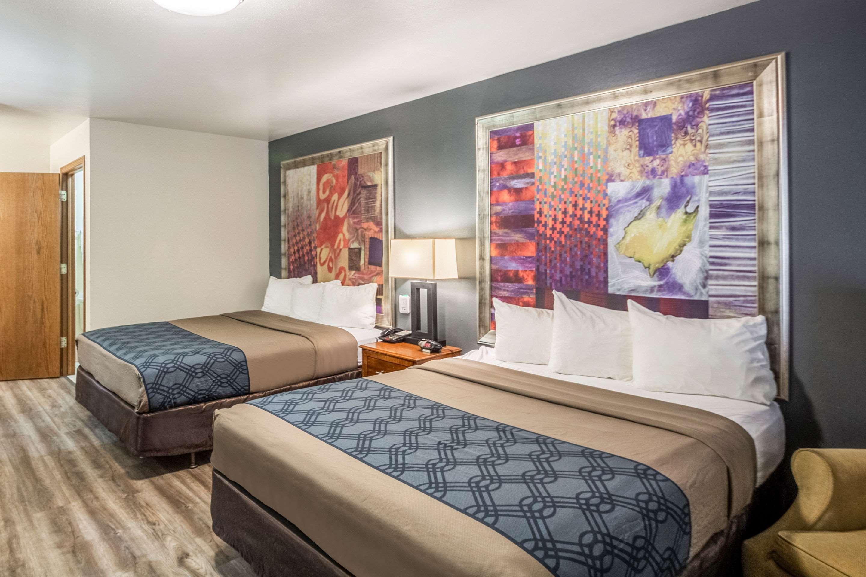 Econo Lodge Waupaca Luaran gambar