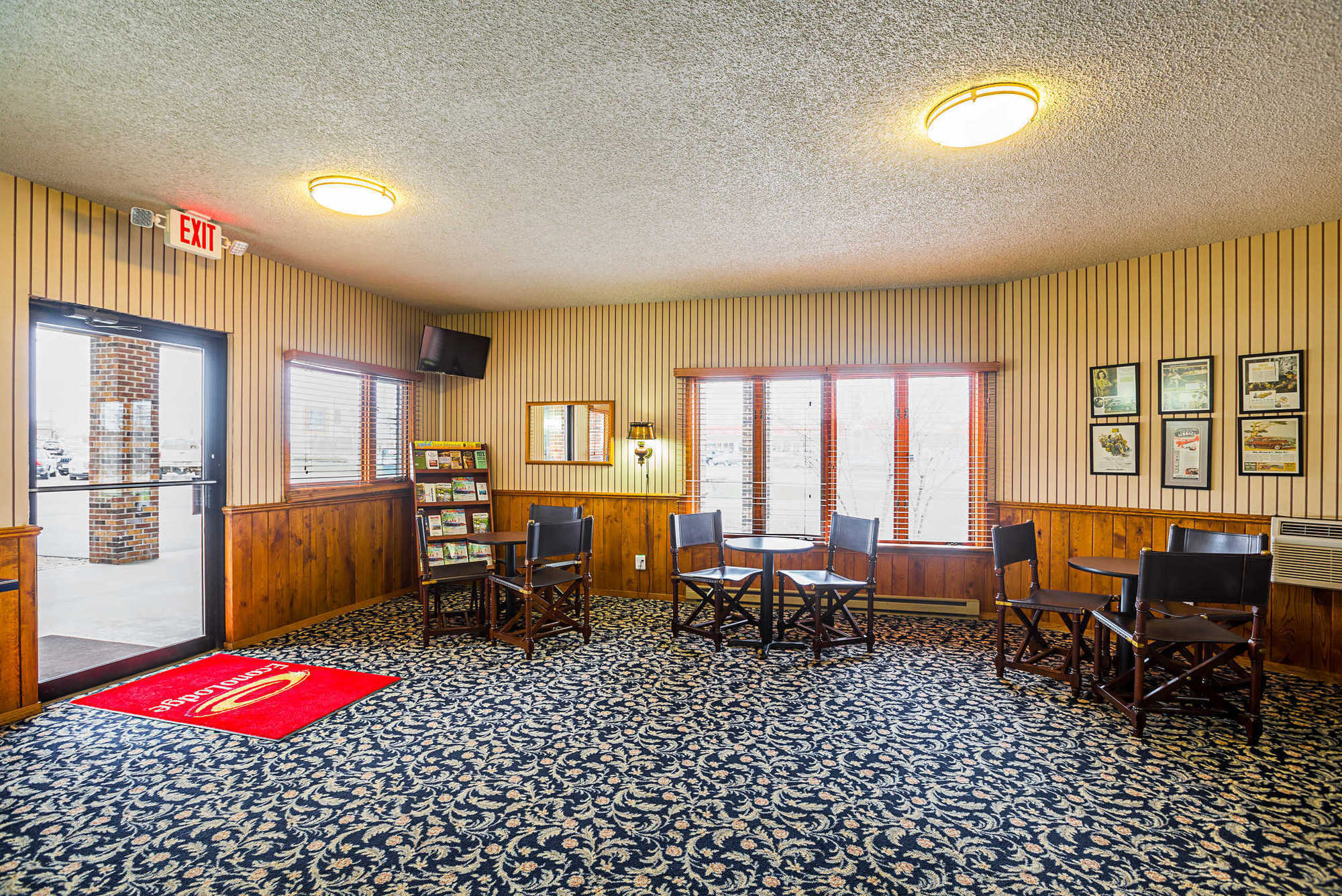 Econo Lodge Waupaca Kemudahan gambar