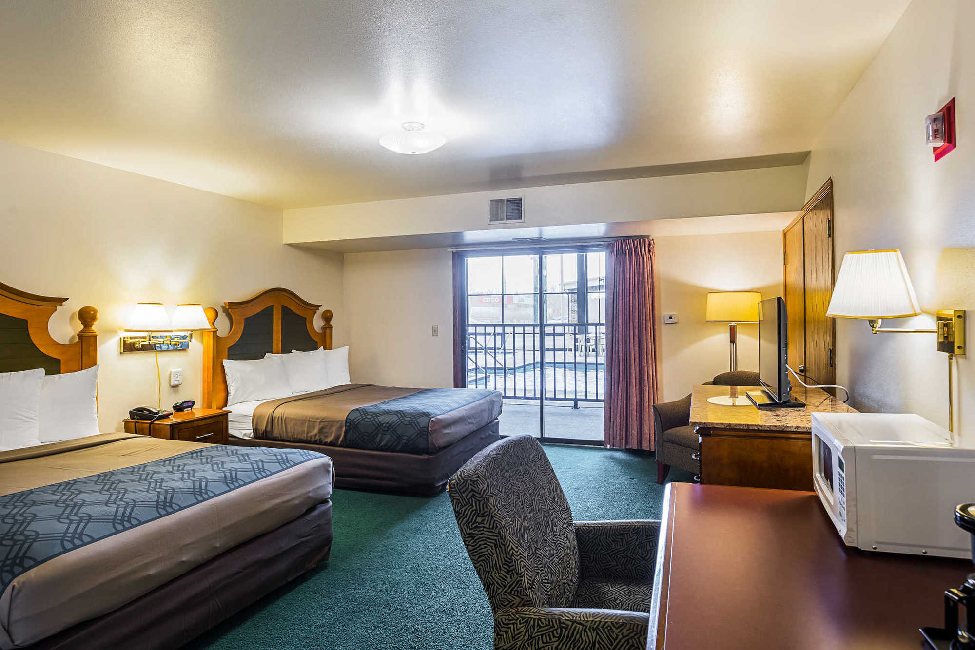 Econo Lodge Waupaca Bilik gambar