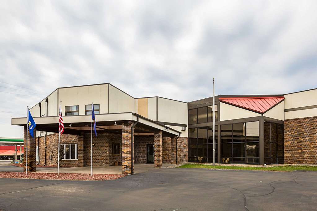 Econo Lodge Waupaca Luaran gambar