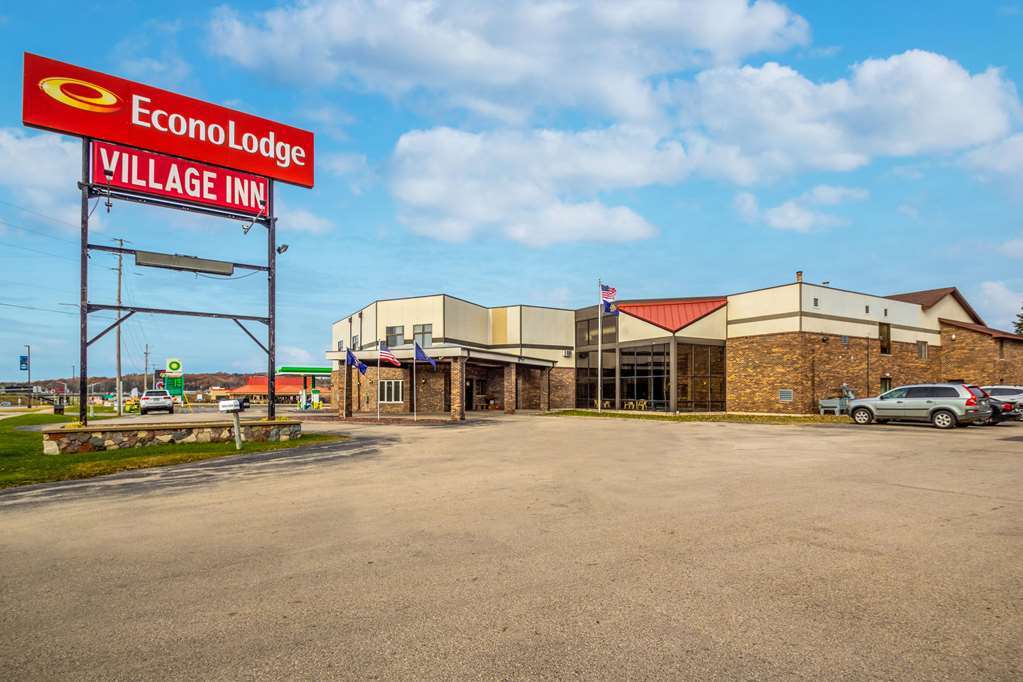 Econo Lodge Waupaca Luaran gambar